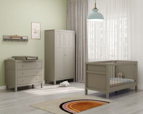 Born Lucky Growth Baby Room Stanton 3-piece