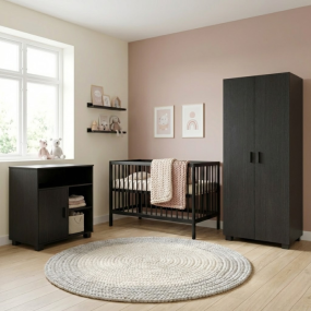 Born Lucky Babykamer Zwart 3-Delig met Babybed Mees & Commode Zoe & Kledingkast Zoe
